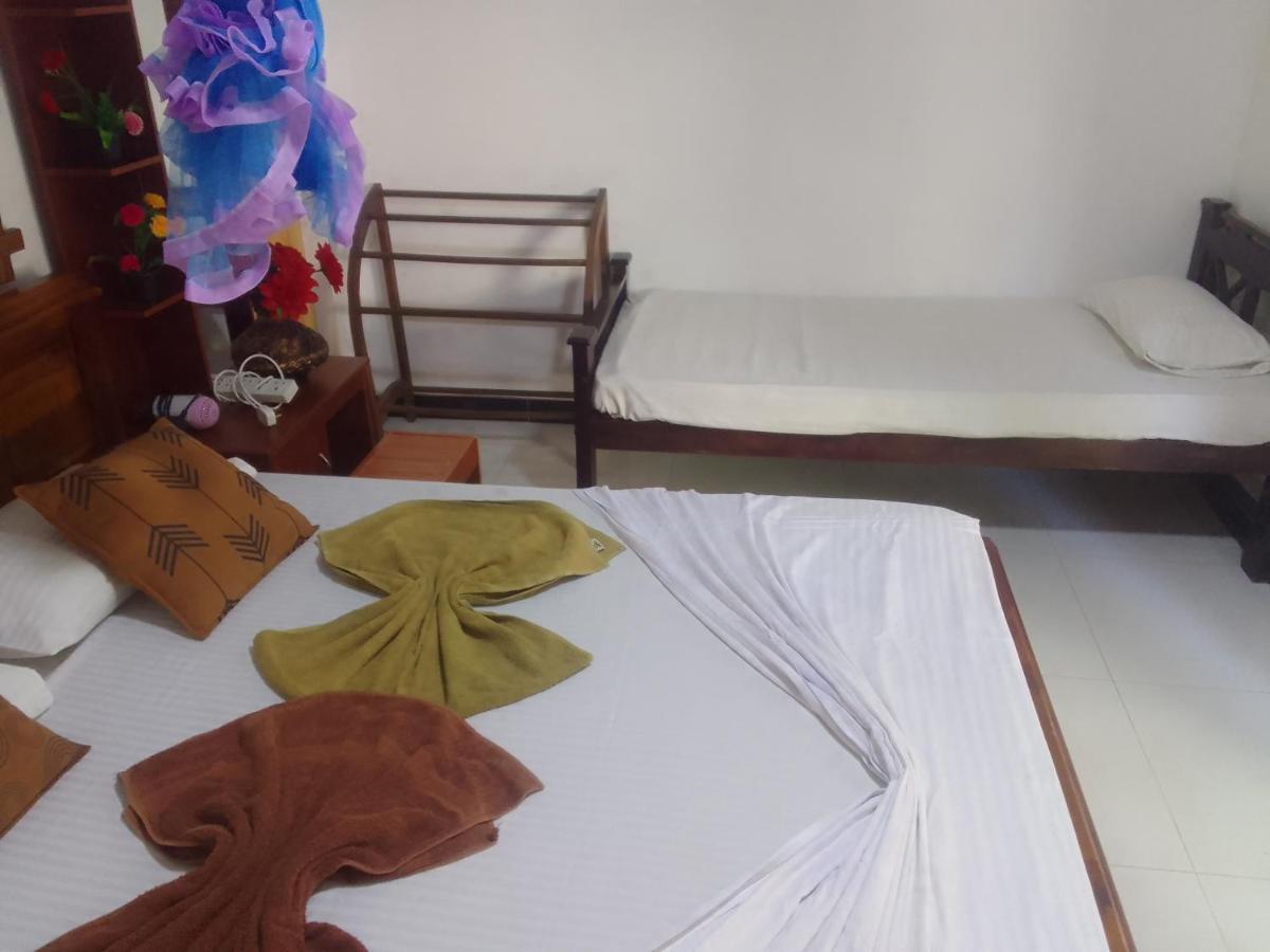 Sigiriya Village Home Stay & Private Room Eksteriør billede