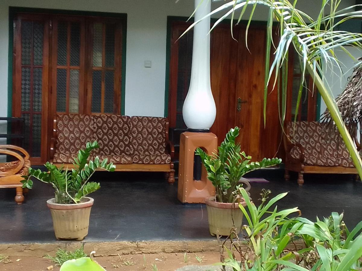 Sigiriya Village Home Stay & Private Room Eksteriør billede